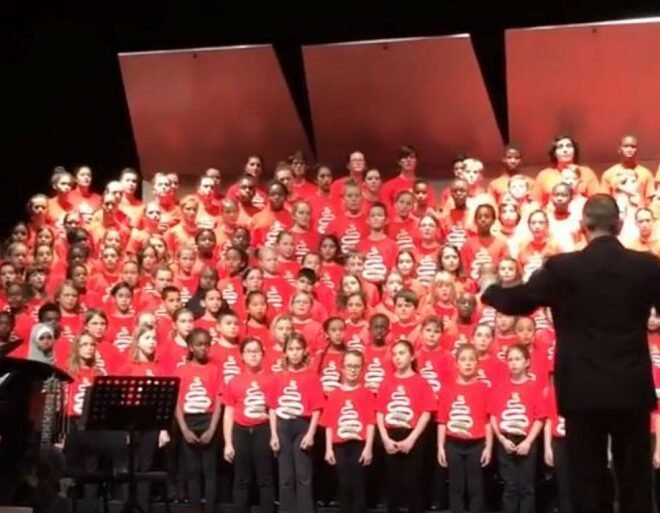 ‘Tala a badru Alaina’ Nasheed by canadian children