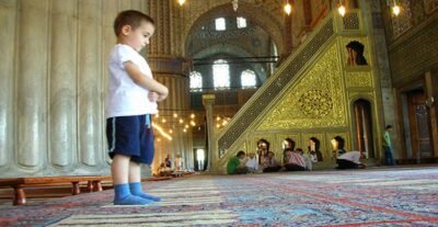 5 Tips for Islamic Parenting from the Hadeeth of Prophet Muhammad(pbuh)