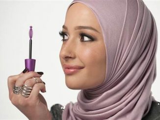covergirl features its first hijabi ad model