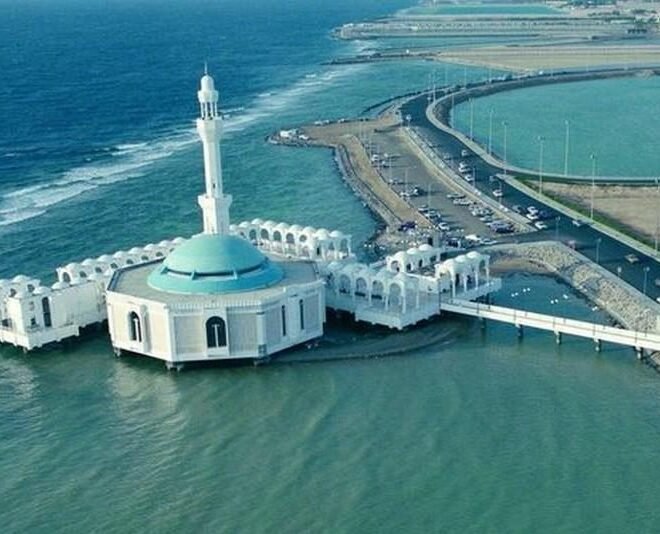 Mosques in Saudi Arabia are to reopen for Friday prayers as the Kingdom relaxes measures to stop the spread of COVID-19.