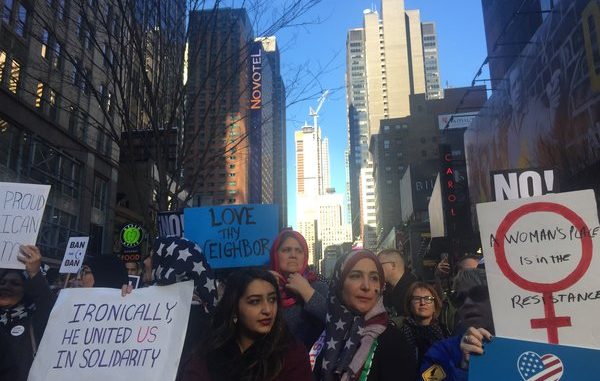 In Times Square, Protesters Take to The Streets To Say ‘I Am Muslim Too’