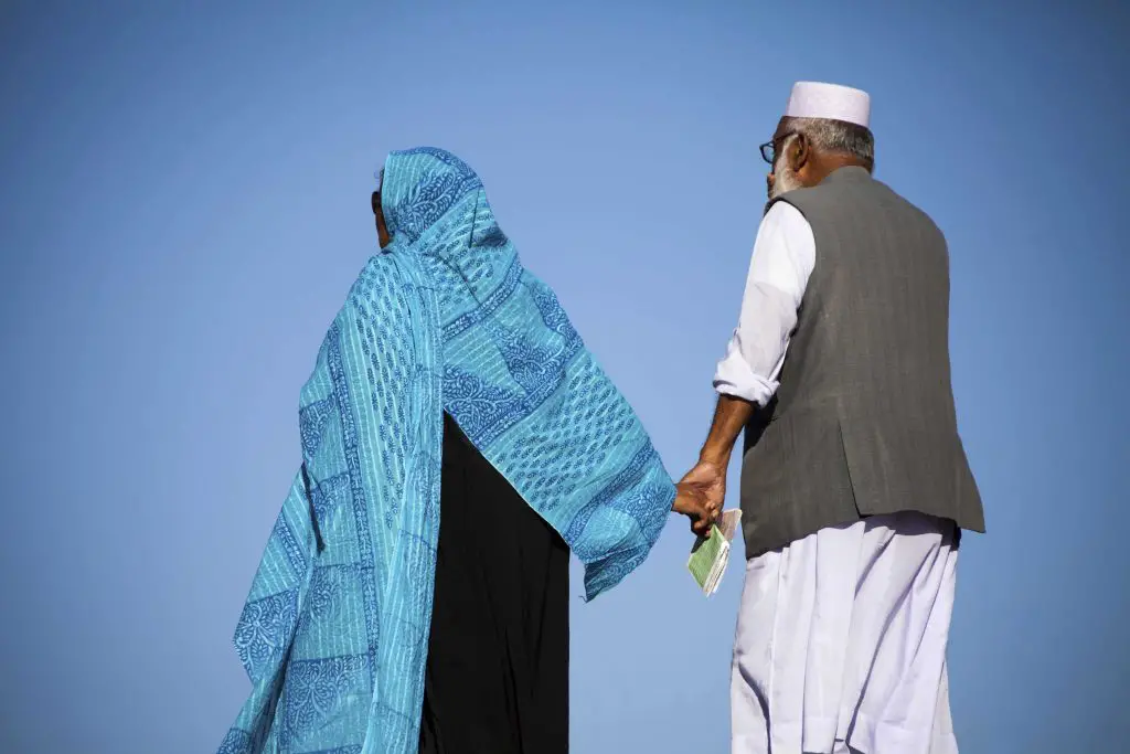 old muslim couple
