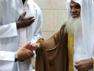 paul pogba meets the imam of masjid nabawi