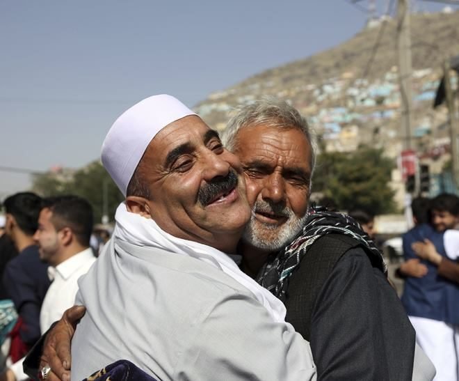 Eid mubarak Images from around the World