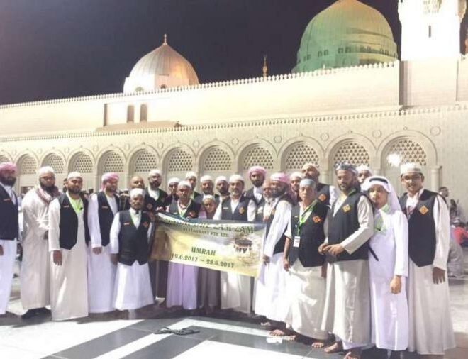 This Singaporean Muslim Restaurant Owner took 27 employees to Umrah
