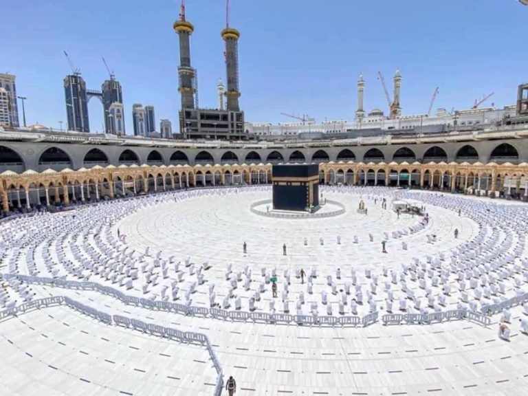 Hajj 2021 News : Hajj 2021 cancelled for People outside the kingdom
