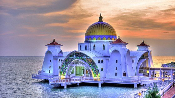 14 beautiful mosque to visit in Malaysia