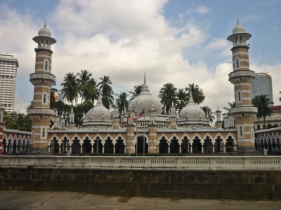14 beautiful mosque to visit in malaysia