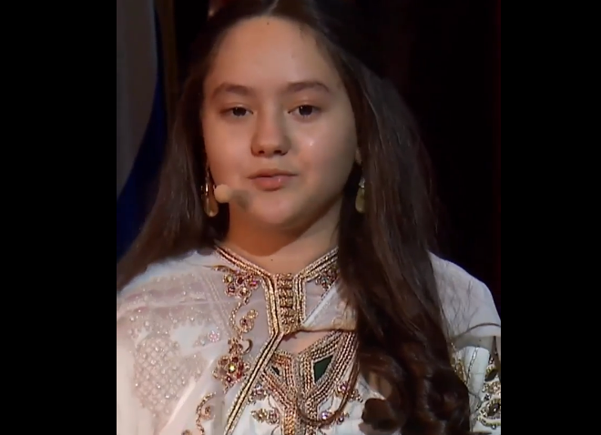 Sheikh Mohammed bin Rashid, the ruler of Dubai gets emotional listening to the small girl reading his book “My story”