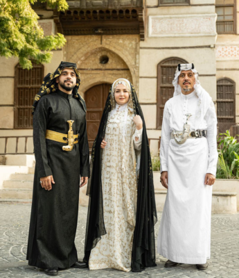 Saudi dress with a Costume Birth Certificate