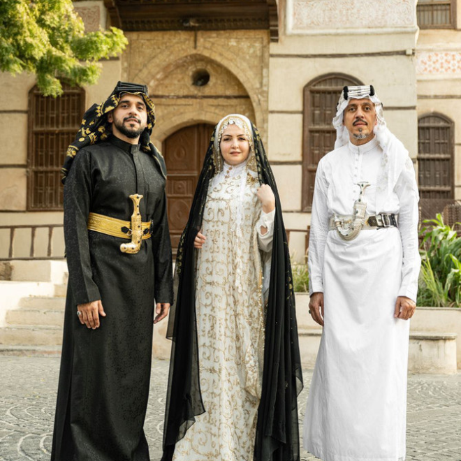 Saudi dress with a ‘Costume Birth Certificate’
