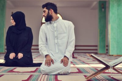 7 people under the shade of Allah