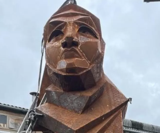 UK introduces First Hijab Sculpture to Celebrate Strength of the Hijab