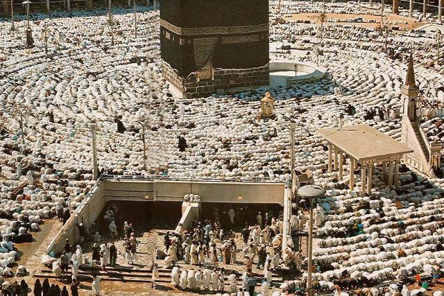 Zamzam Well Stairs Before 2000: A Memory Many Pilgrims Still Cherish 5 image 7